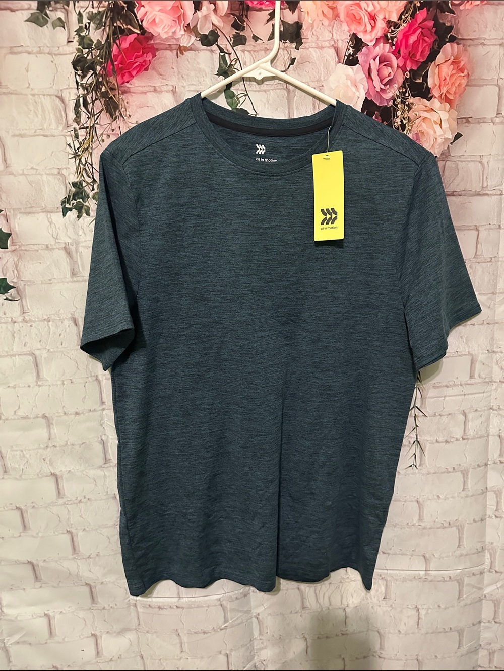 Men's Heather Dark Blue Performance Crew Neck T-Shirt